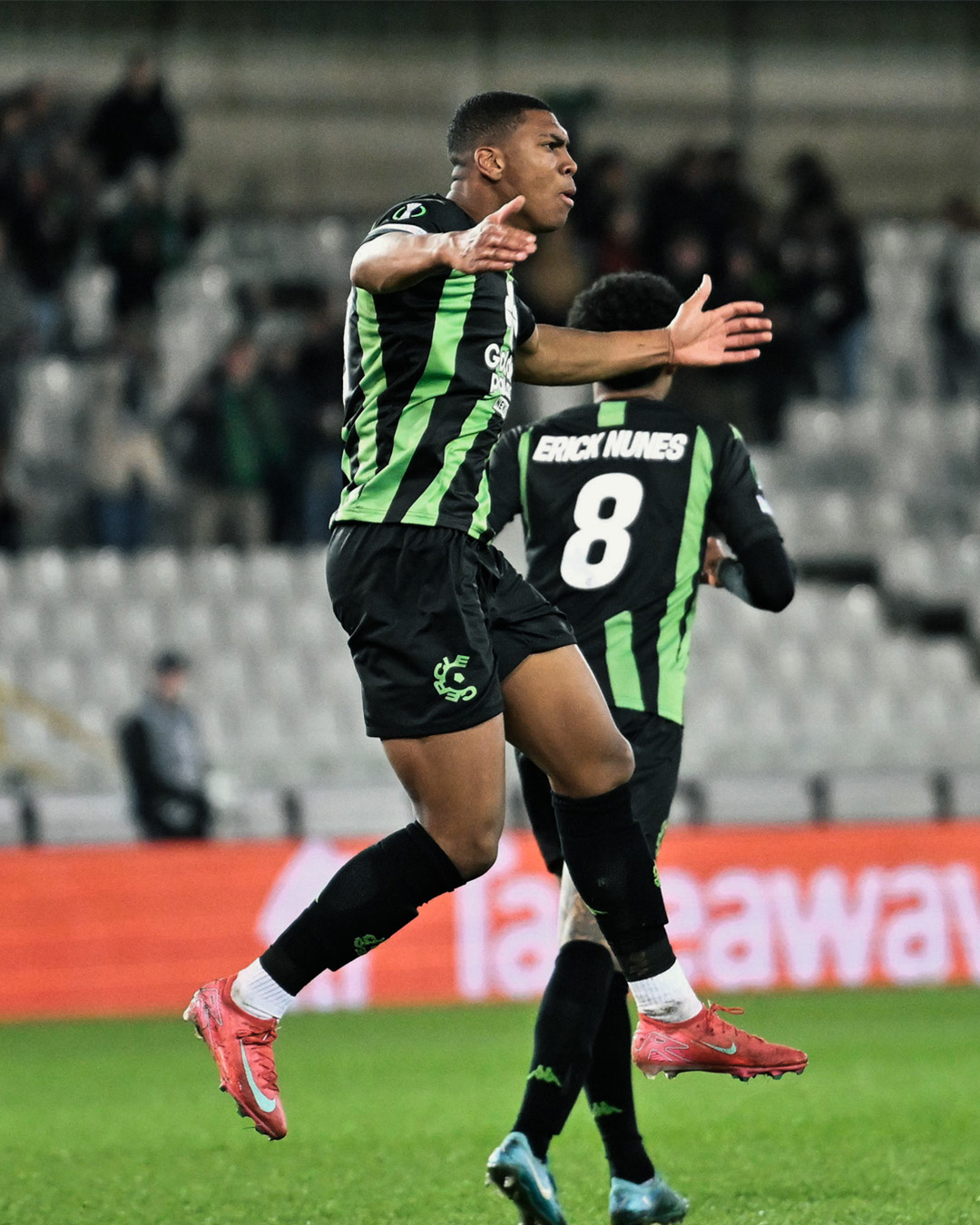 包含里程碑夜！葡萄牙体育强势反弹，荷甲国际比赛日刷纪录，引发热议，数据趋势出现新变化的词条